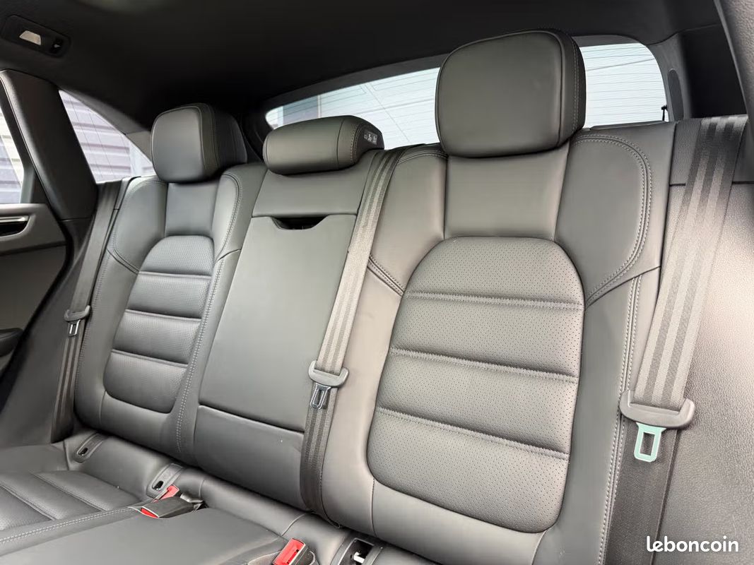 Porsche Macan S (image 4)