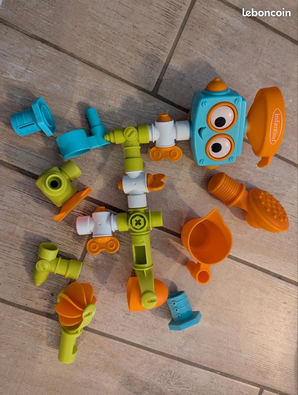 Jouet bain robot (image 1)