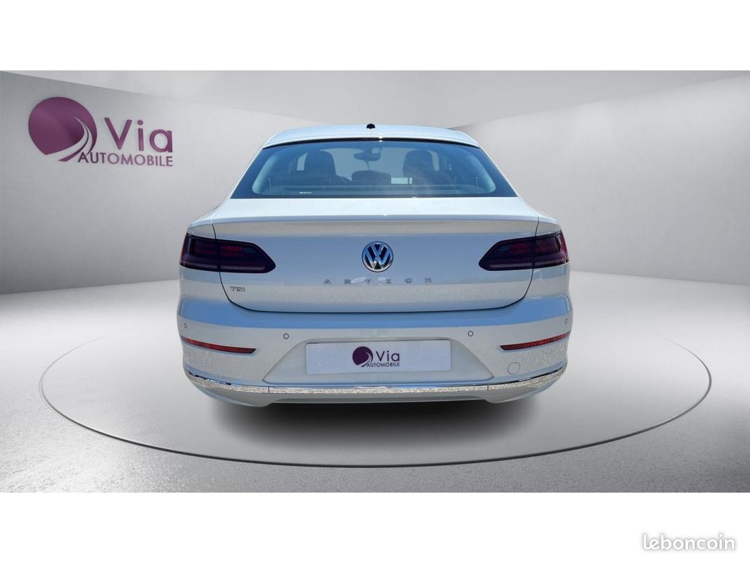 Volkswagen arteon elegance 2.0 tdi 150 bva - sieges chauffants av ar / camera 360 / regulateur adaptatif (image 7)