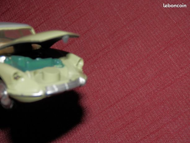 Citroen DS 19 o - Dinky Toys FRANCE 3671 (Gebraucht) in Winterthur für