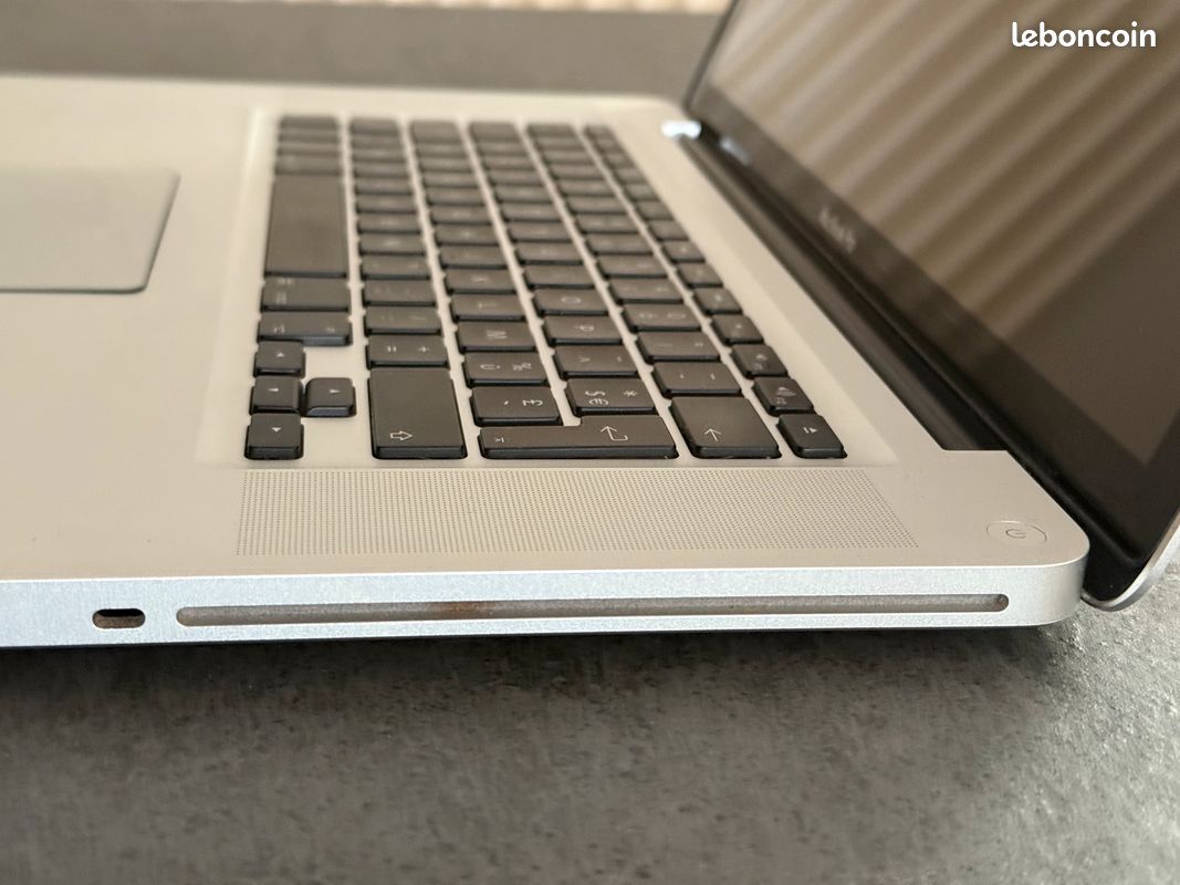 MacBook Pro 15 pouces (à réparer) (image 5)