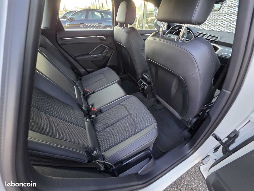 AUDI Q3 35 TDI 150 ch S tronic 7 S line (image 26)
