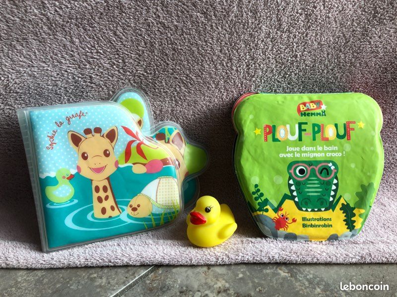 Lot jouets livres bain Sophie girafe crocodile canard (image 3)