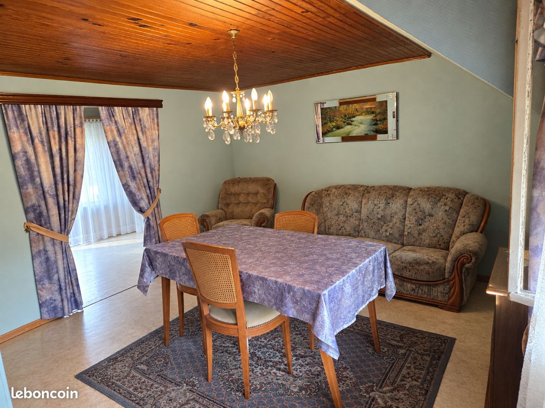 Maison 7 pièces 120 m² · à Zetting · 120 m² · 75 000 €