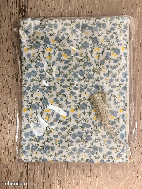 Pochette Fleur de Lys bleu (image 2)