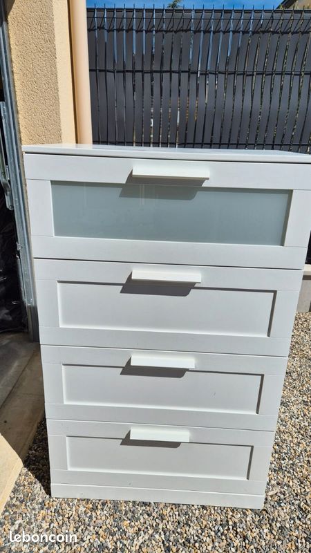 Commode ikea (image 1)