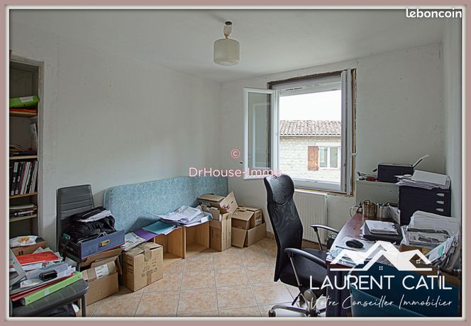 https://img.leboncoin.fr/api/v1/lbcpb1/images/e1/77/3f/e1773f399645d496357dacee4bec7b0e26fc02ef.jpg?rule=ad-image