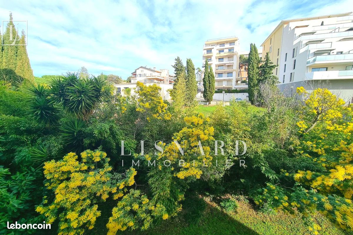 Appartement 3 pièces 64 m² · à Cannes · 64 m² · 243 800 €