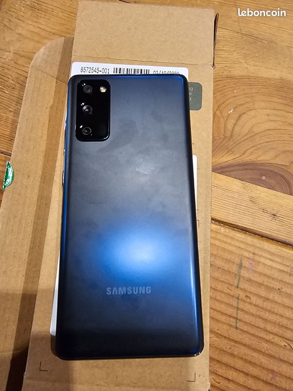 Vends smartphone samsung s20fe 5g (image 2)