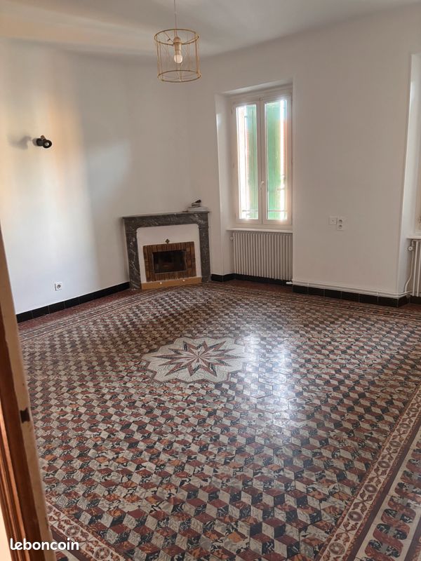 Appartement 3 pièces 56 m² · à Alès · 56 m² · 520 €/mois