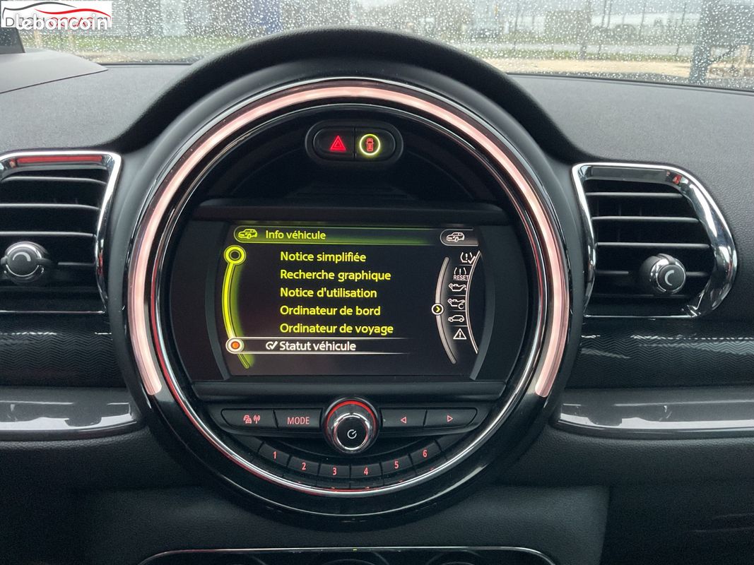 MINI CLUBMAN F54 Cooper D 150 ch Finition Business A (image 32)