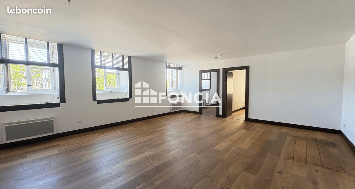 Appartement 3 pièces 74 m² · à Rochefort · 74 m² · 900 €/mois