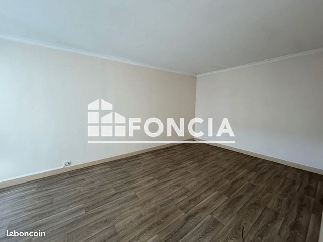 Appartement a louer chilly-mazarin - 4 pièce(s) - 79 m2 - Surfyn