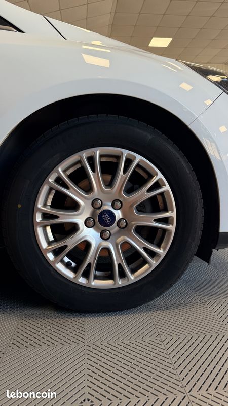 Ford focus 1.0 scti 100 winner (image 13)