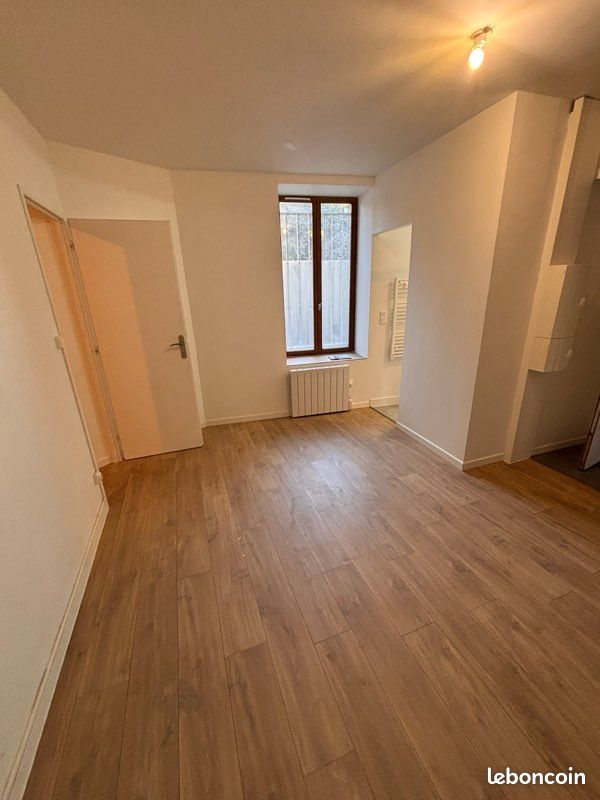 Appartement 2 pièces 25 m² · à Clermont-Ferrand · 25 m² · 490 €/mois