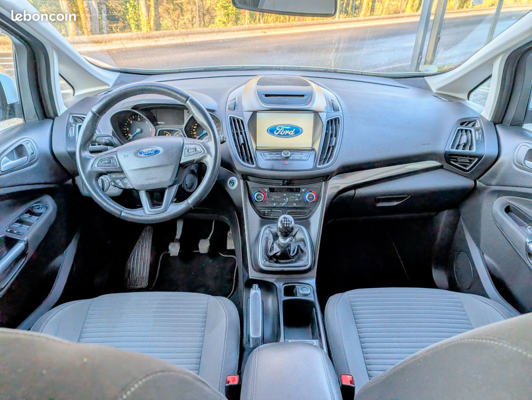 FORD C-MAX 1.5 TDCi 120ch Stop&Start Titanium (image 3)