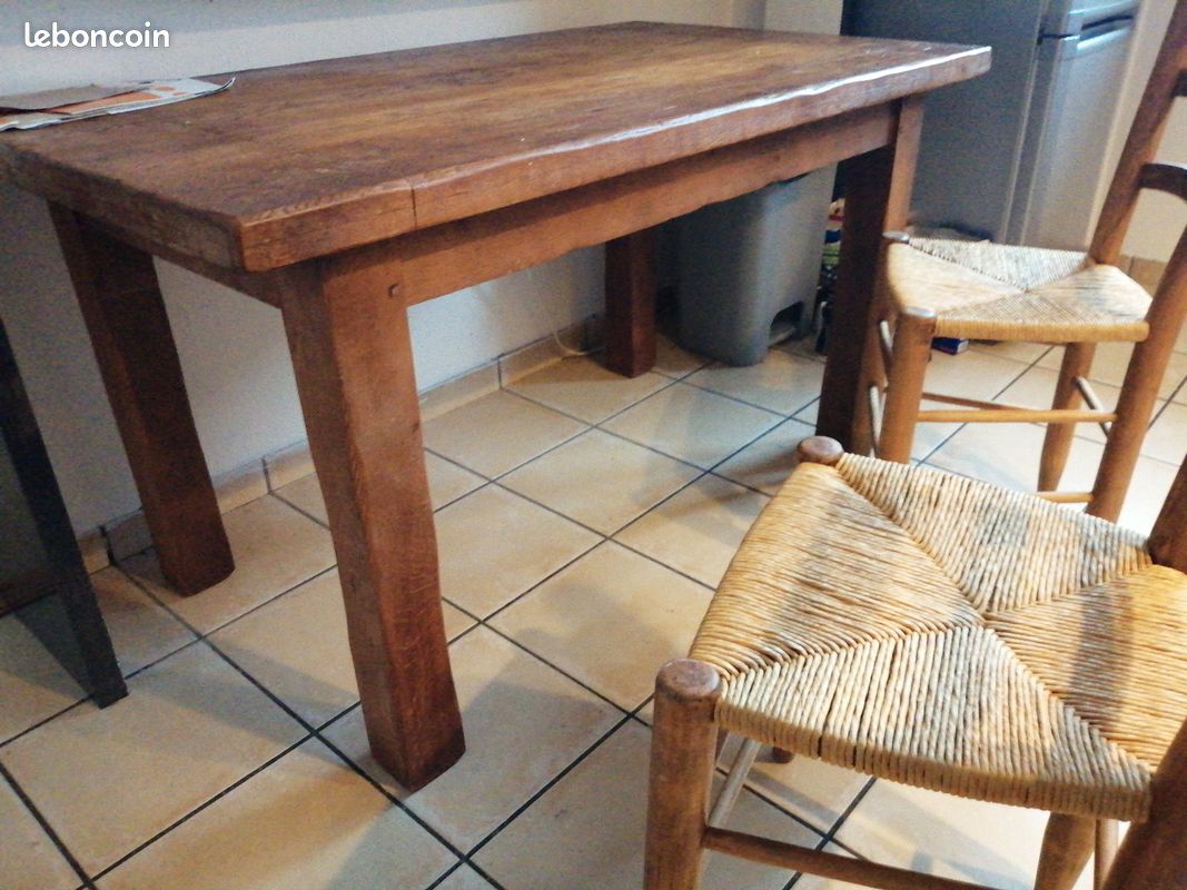 Table chêne (image 1)