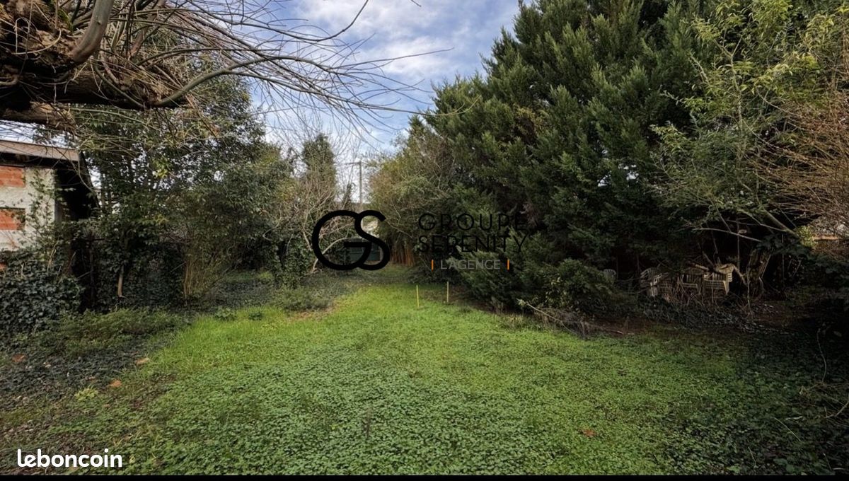 Terrain 235 m² · à Bègles · 235 m² · 130 000 €