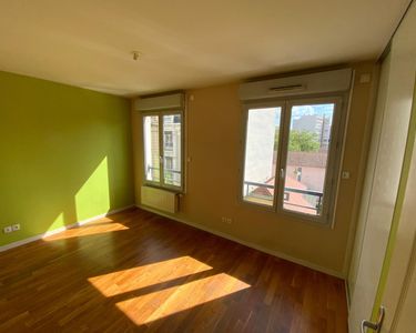 Appartement 298 000 € - 65 m²