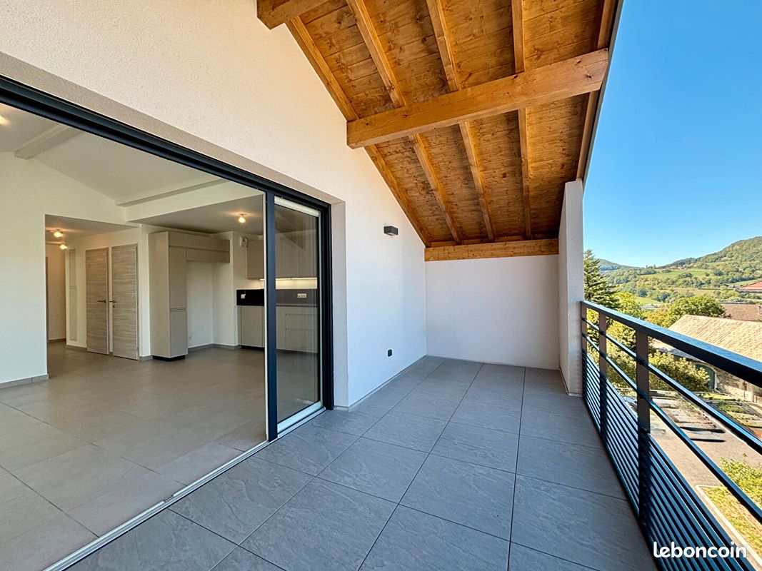 Appartement 3 pièces 70 m² · à Villy-le-Pelloux · 70 m² · 373 000 €