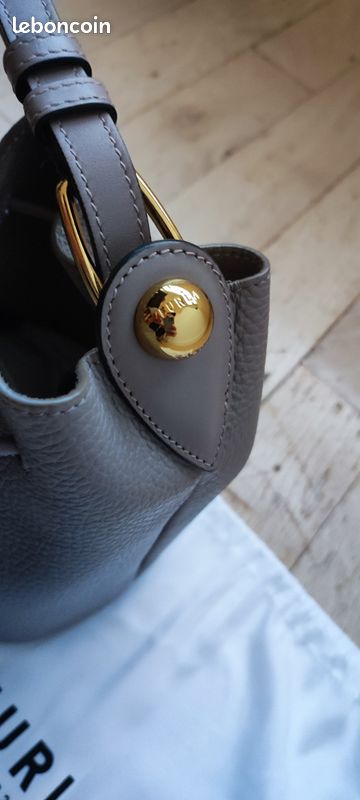 Sac à Main Furla En Cuir Taupe – Avec Sac à Poussière, Excellent état – Occasion