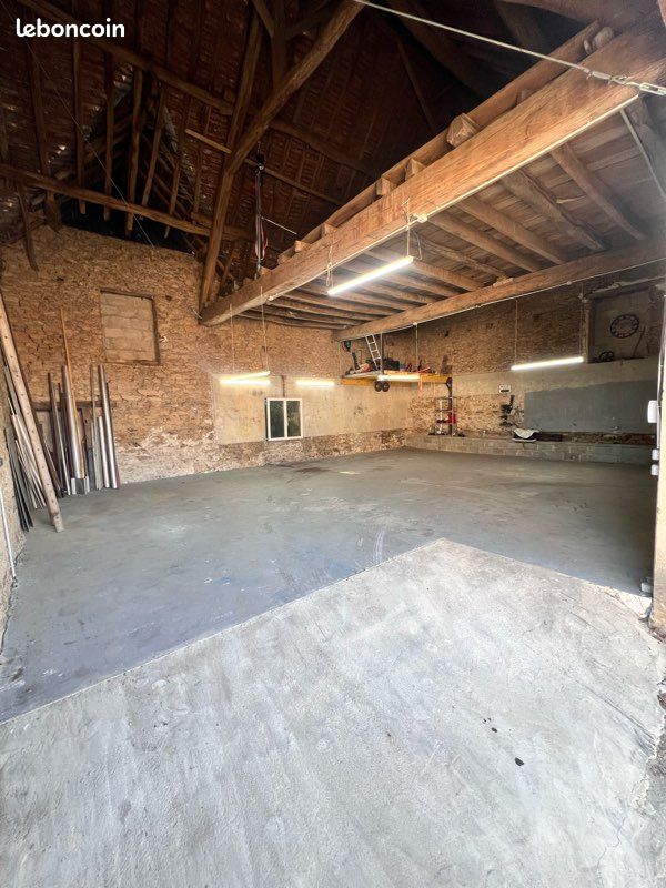 Maison 1 pièce 100 m² · à Arnac-la-Poste · 100 m² · 24 000 €
