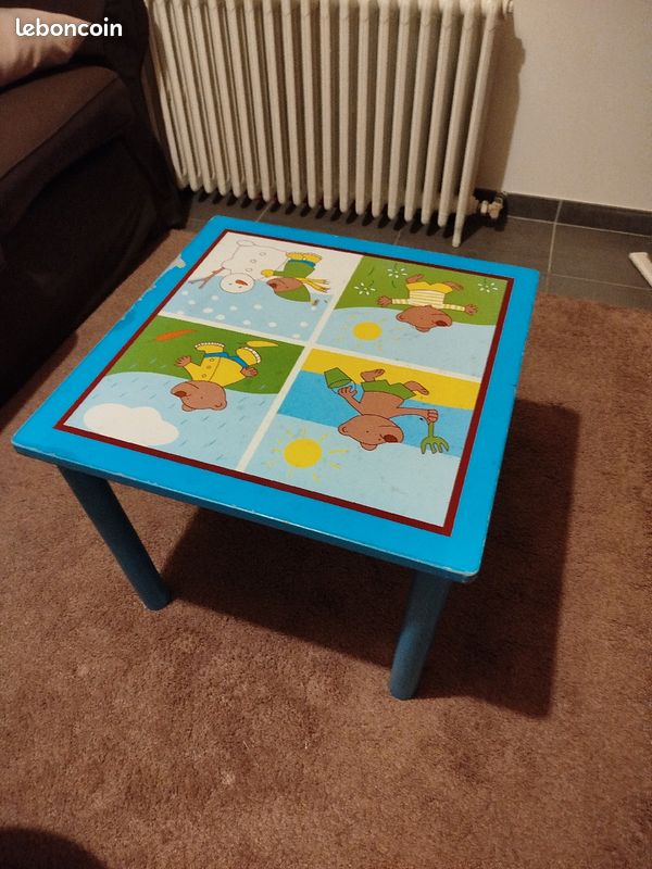 Table et étagère enfant (image 1)