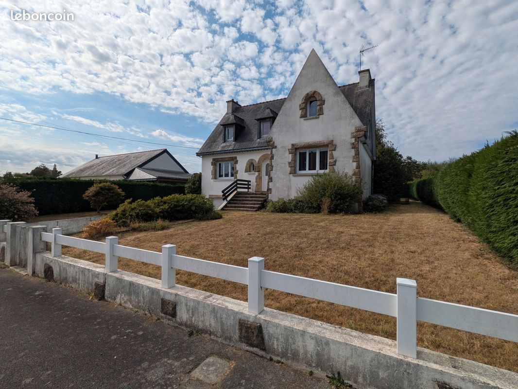 Maison 5 pièces 123 m² · à Ploërdut · 123 m² · 160 000 €