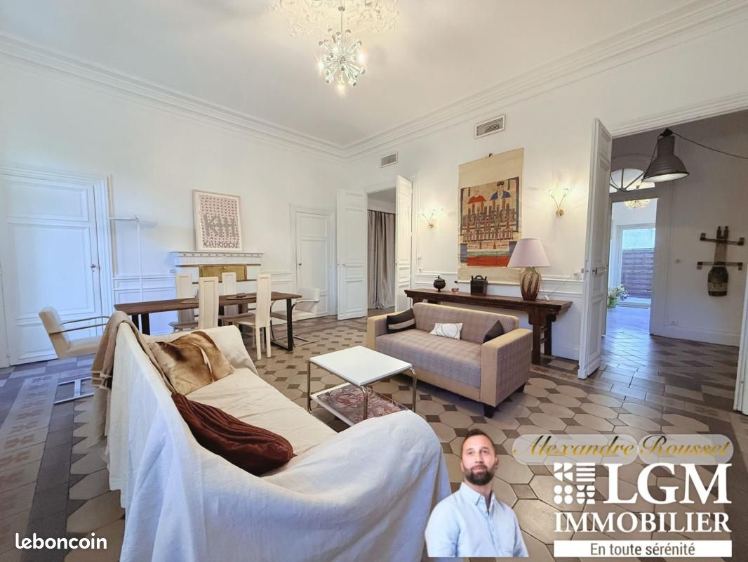 Appartement 3 pièces 115 m² · à Nîmes · 115 m² · 340 000 €