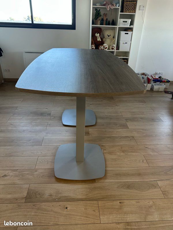 Table haute (image 1)
