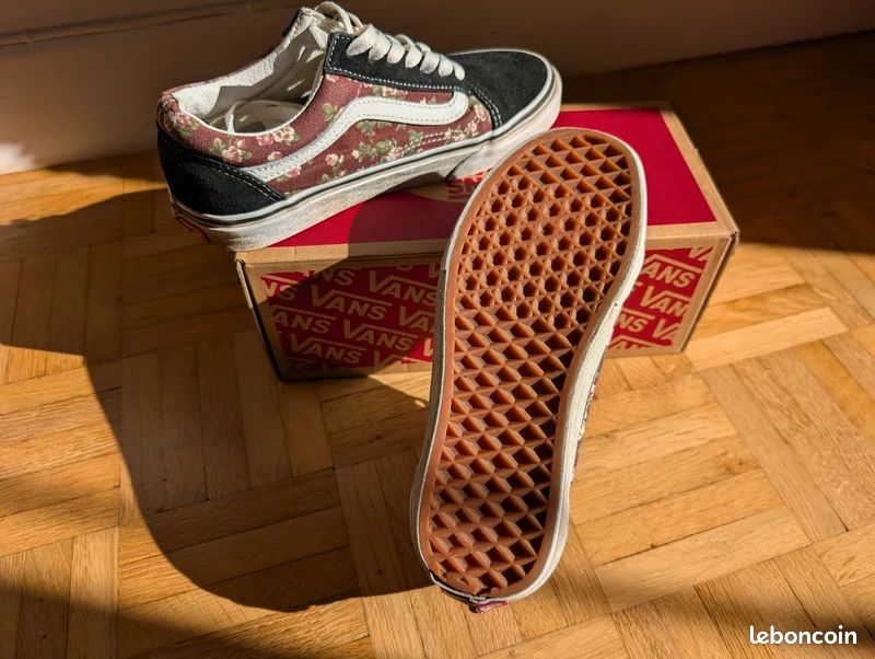 Chaussure Vans Old Skool Wallflower Floral Bitter (image 2)