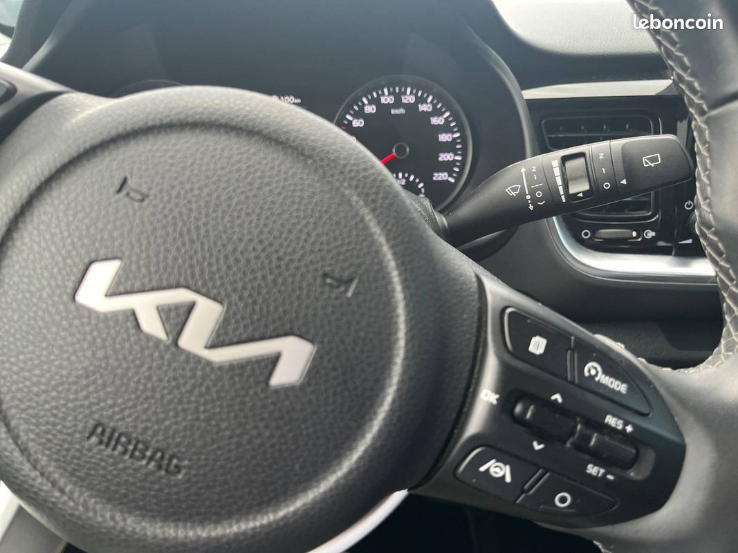 KIA Stonic 1.0 T-GDi 120 ch ISG BVM6 Active (image 25)