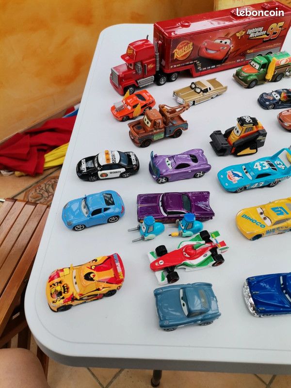 Énorme lot 32 voitures cars Batman77 (image 2)