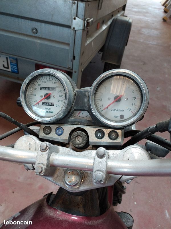 Kawasaki zr7 (image 3)