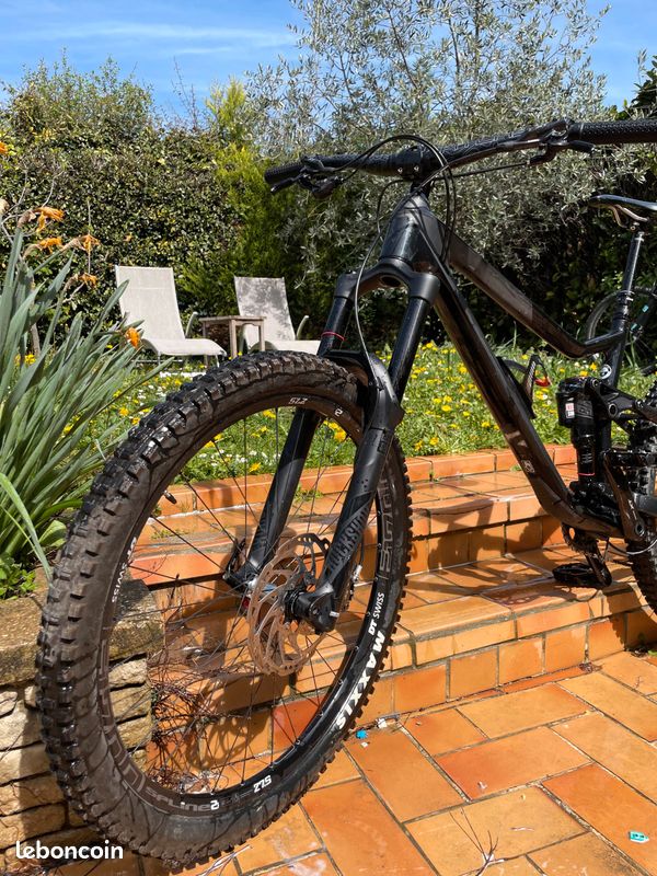 Vtt enduro merida onesixty carbone 27.5 taille m très bon état (image 9)