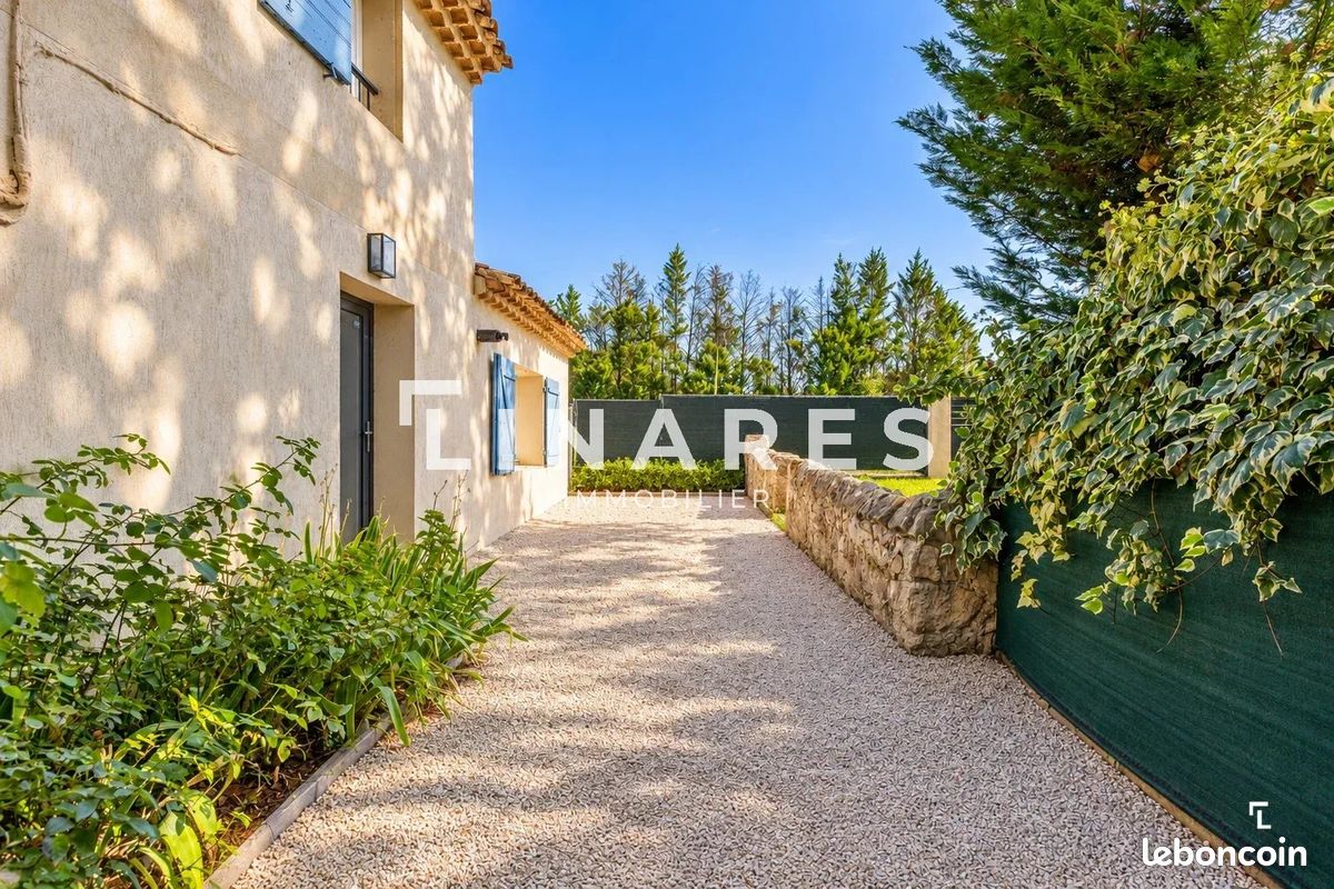Maison 5 pièces 100 m² · à Aix-en-Provence · 100 m² · 410 000 €