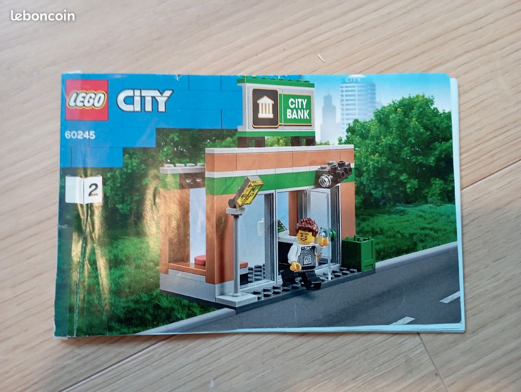 LEGO City 60245 L'attaque de la banque (image 3)