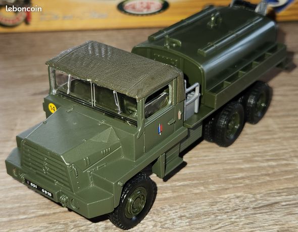 Solido Militaire 6141 - Berliet Citerne 1/50 - État Parfait En Boîte