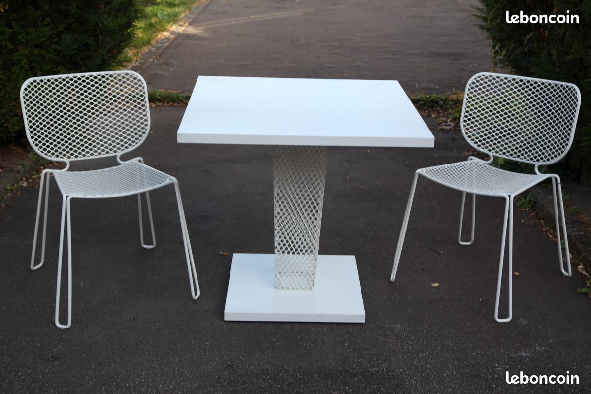 Salon de jardin designer Ivy Paola Navone pour EMU Salon industriel entièrement en acier. (2008) (image 1)