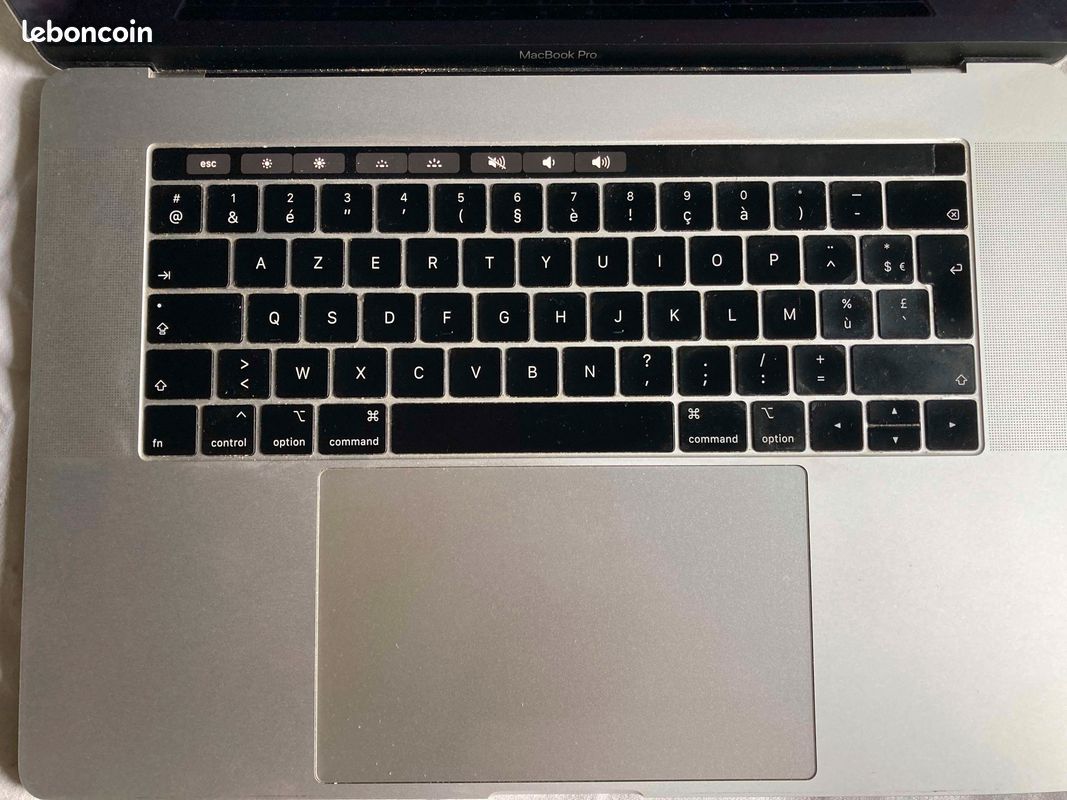 Mac Book Pro (image 4)