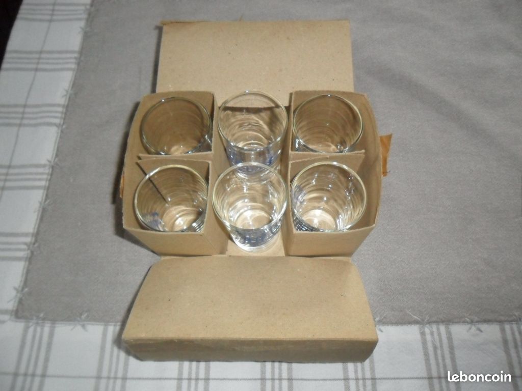 Lot de 6 mini verres RICARD bleu ciel (image 6)
