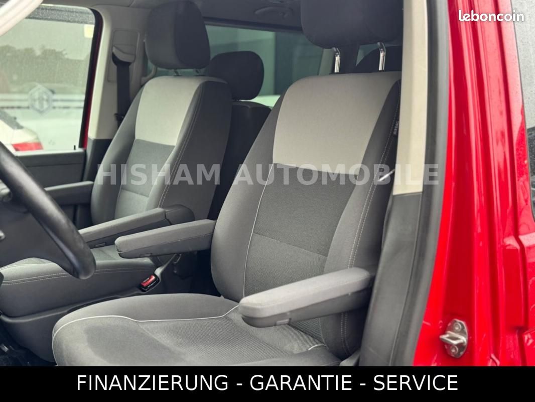 Volkswagen T5 Multivan 2.0 TDI 140CH - DSG STARTLINE CHAUFFAGE STATIONNAIRE ATTELAGE DISTRIBUTION... (image 21)