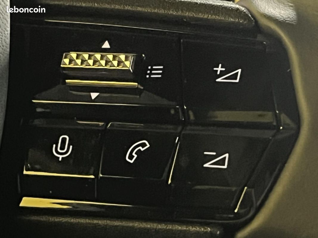 ALFA ROMEO JUNIOR 1.2 Ibrida - 145 - BV eDCT6 Premium (image 18)