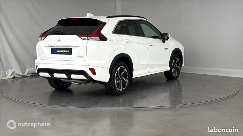 Mitsubishi Eclipse Cross 2.4 MIVEC PHEV 188ch Intense 4WD (image 5)