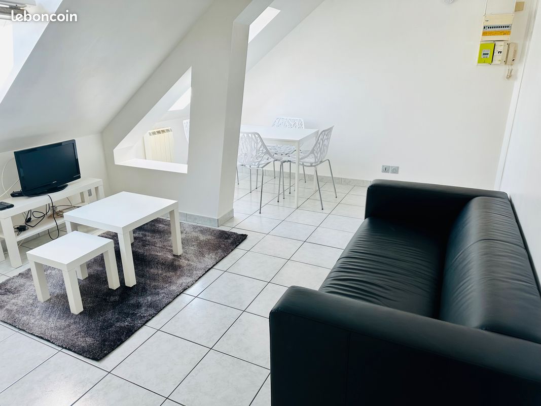 Appartement 2 pièces 25 m² · à Laval · 25 m² · 440 €/mois
