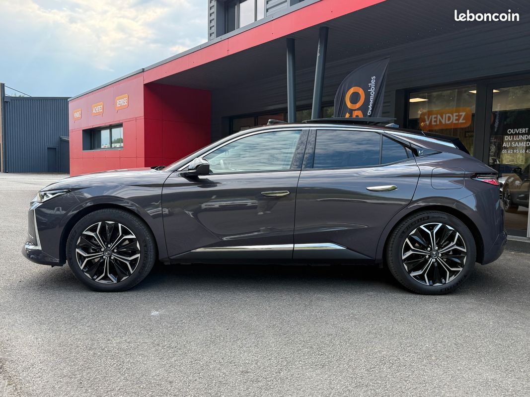 DS DS 4 E-TENSE 225 ch ANTOINE DE SAINT EXUPÉRY - 1ÈRE MAIN (image 12)