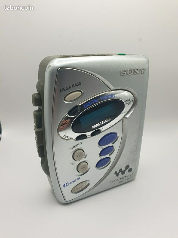 SONY WALKMAN FONCTIONNE++ COURROIE NEUVE, nettoyage