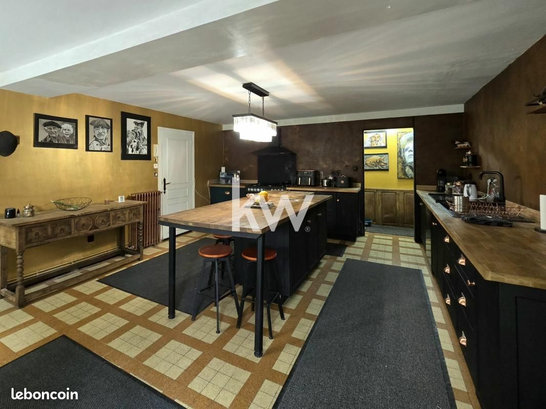 Moulin 8 pièces 240 m² - Saint-Paul-Lizonne 24320 (image principale 3)