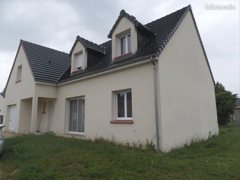 Maison 5 pièces 145 m² · à Blois · 145 m² · 1 200 €/mois