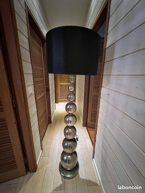 Lampe métal et abat jour noir (image 2)